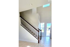304 KRENSON BAY LOOP, WINTER HAVEN, FL 33881 Sold 03/17/25