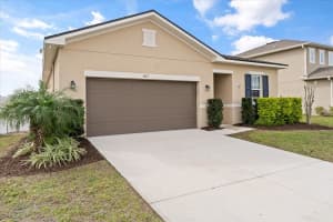 5612 BLOWING WIND PLACE, SAINT CLOUD, FL 34771 Sold 04/04/24
