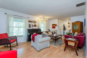 8508 CEDAR COVE DRIVE, ORLANDO, FL 32819 Sold 03/04/24