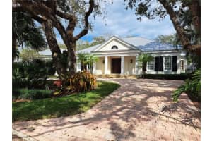 1516 W CAMINO DEL RIO, VERO BEACH, FL 32963 Sold 03/20/24