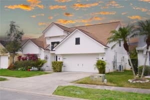 933 BERESFORD WAY, LAKE MARY, FL 32746 Sold 03/18/24