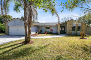 8718 PEPPERCORN DRIVE, ORLANDO, FL 32825 Sold 04/26/24