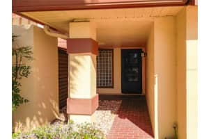 5027 NASSAU CIRCLE, ORLANDO, FL 32808 Sold 06/28/24