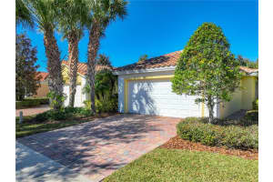 11896 FIORE DRIVE, ORLANDO, FL 32827 Sold 03/21/24