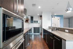 260 OSCEOLA AVENUE, ORLANDO, FL 32801 Sold 04/03/24