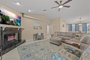 611 POWDER HORN ROW, LAKELAND, FL 33809 Sold 05/08/24