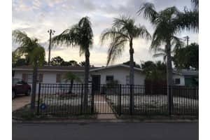 3680 WHITING DRIVE, ST PETERSBURG, FL 33705 - MLS#MFRO6178020