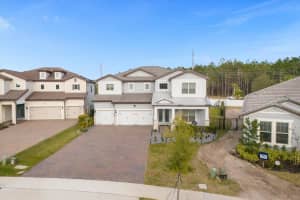 8029 LEAF GROVE CIRCLE, ORLANDO, FL 32836 Sold 06/18/24