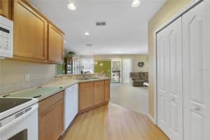 4015 PEMBERLY PINES CIRCLE, SAINT CLOUD, FL 34769 Sold 04/20/24
