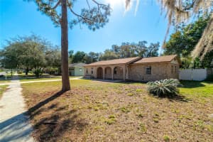 2570 NORTHLAND ROAD, MOUNT DORA, FL 32757 Sold 04/02/24