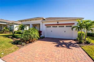 2635 MEADOWEDGE LOOP, SAINT CLOUD, FL 34772 Sold 04/18/24