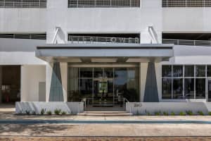 260 OSCEOLA AVENUE, ORLANDO, FL 32801 Sold 04/19/24