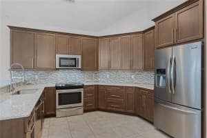 9762 BAY VISTA ESTATES BOULEVARD, ORLANDO, FL 32836 Sold 05/26/24