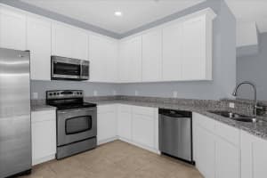 3220 PINE OAK TRAIL, SANFORD, FL 32773 Sold 04/29/24