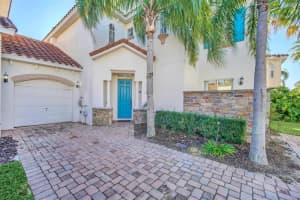 139 BRUNELLO DRIVE, DAVENPORT, FL 33897 Sold 01/03/25
