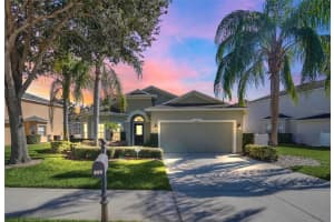 868 SUFFOLK PLACE, DAVENPORT, FL 33896 Sold 04/26/24