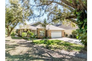 2711 GRANTHAM COURT, ORLANDO, FL 32835 Sold 03/20/24