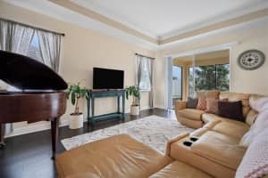 906 MOLLY CIRCLE, SARASOTA, FL 34232 Sold 07/03/24