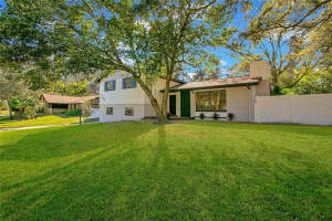 2100 YORKSHIRE DRIVE, DELAND, FL 32724 Sold 11/08/24