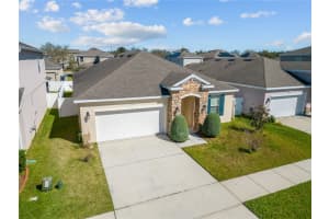 2051 BEACON LANDING CIRCLE, ORLANDO, FL 32824 Sold 04/05/24