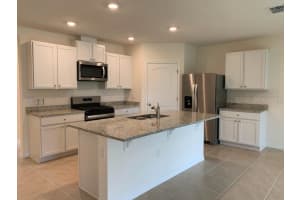 894 LAZIO CIRCLE, DEBARY, FL 32713 Sold 10/04/24