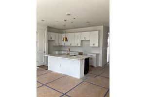 642 LONGBOAT DRIVE, DAVENPORT, FL 33896 Sold 06/14/24