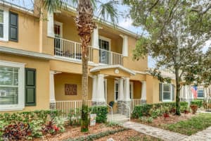 6717 HELMSLEY CIRCLE, WINDERMERE, FL 34786 Sold 05/15/24
