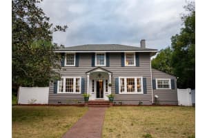 422 GRANDVIEW AVENUE, SANFORD, FL 32771 Sold 01/13/25