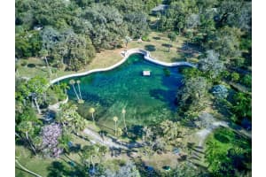 250 PINE CONE LANE, LONGWOOD, FL 32779 Sold 04/30/24