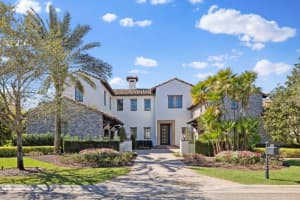 9714 VISTA FALLS DRIVE, GOLDEN OAK, FL 32836 Sold 01/15/25