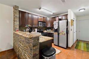 6052 WESTGATE DRIVE, ORLANDO, FL 32835 Sold 10/15/24
