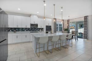1826 WESTERN TRAILWAY DRIVE, WINTER GARDEN, FL 34787 Sold 04/19/24