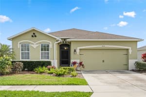 5816 MARSH LANDING DR, WINTER HAVEN, FL 33881 Sold 04/15/24