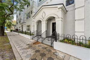 202 SOUTH STREET, ORLANDO, FL 32801 Sold 09/30/24