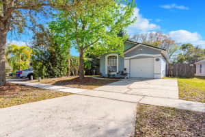 9812 VIOLET DRIVE, ORLANDO, FL 32824 Sold 04/15/24