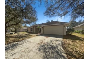 125 SECLUDED OAK COURT, DAVENPORT, FL 33896 Sold 04/02/24