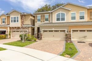 921 WALKERS GROVE LN, WINTER GARDEN, FL 34787 Sold 05/23/24