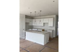 638 LONGBOAT DRIVE, DAVENPORT, FL 33896 Sold 05/07/24