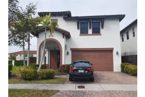 10275 87TH TERRACE, DORAL, FL 33178 Sold 04/26/24
