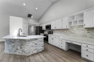 2844 SMITHFIELD DRIVE, ORLANDO, FL 32837 Sold 05/24/24