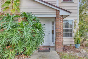 6474 HAUGHTON LANE, ORLANDO, FL 32835 Sold 07/15/24