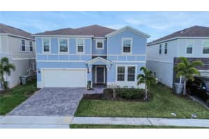 3545 Lavender Dr, DAVENPORT