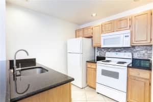 4007 VENETIAN BAY DRIVE, KISSIMMEE, FL 34741 Sold 04/30/24