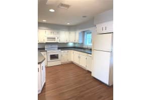 1932 CRESCENT BOULEVARD, ORLANDO, FL 32817 Sold 11/04/24
