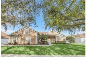 3674 WINDING LAKE CIRCLE, ORLANDO, FL 32835 Sold 04/26/24