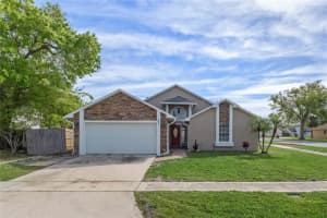 101 ABERDEEN CIRCLE, SANFORD, FL 32773 Sold 04/17/24