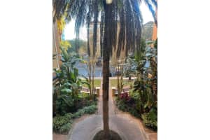 12538 FLORIDAYS RESORT DRIVE, ORLANDO, FL 32821 Sold 05/21/24