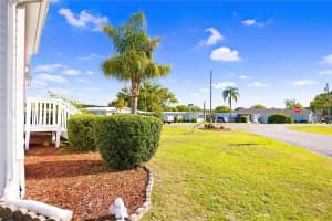 1532 LAKEVIEW DRIVE, TAVARES, FL 32778 Sold 02/14/25