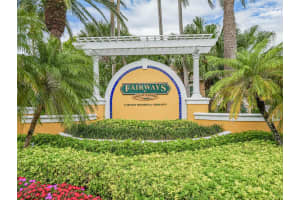 5095 FAIRWAYS CIRCLE, VERO BEACH, FL 32967 Sold 07/31/24