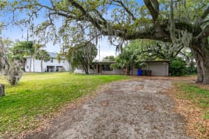 2440 N JOHN YOUNG PARKWAY, KISSIMMEE, FL 34741 Sold 03/03/25